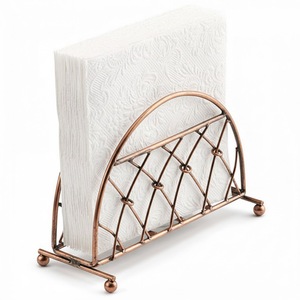 Porte-serviettes en métal fer forgé au design simple, finition or antique, pour la décoration de table à manger à la maison, porte-serviettes faits à la main - Product Image 1