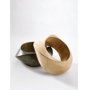 Bracelets en bois imperméables de qualité supérieure pour l'exportation, bijoux faits à la main en bois naturel, personnalisables, accessoires pour femmes, cadeau d'affaires - Product Image 1