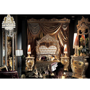 Compre muebles de dormitorio de madera de teca de estilo princesa Impresionante cama de madera tallada a mano Muebles de dormitorio de tema clásico de lujo - Product Image 1