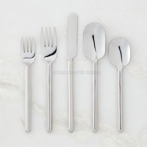 งดงาม 18/10 สแตนเลส Flatware ชุดเงินชุบทองสําเนียงหรูหรารูปแบบ Baroque ชุดช้อนส้อมจากอินเดีย 2024 - Product Image 5