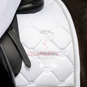 Tapis de selle anglais matelassé respirant doublure douce et confortable soutien durable pour l'entraînement et la compétition des chevaux - Product Image 3