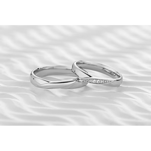 Bagues de fiançailles classiques romantiques pour couples incrustées de bijoux de mode à la mode bague en acier inoxydable Moissanite - Product Image 4