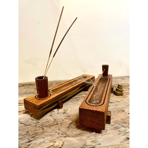 Brûleur d'encens en bois élégant avec motif floral sculpté vintage pour la décoration de la maison, le studio de yoga, l'utilisation d'aromathérapie - Product Image 2