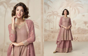Ensemble en georgette Heavy Fox avec broderie, pantalon palazzo en georgette Heavy Fox avec broderie, dupatta en georgette Heavy Fox avec imprimé - Product Image 5