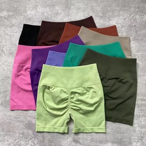 En gros Vêtements de sport pour femmes : Leggings taille haute froncés aux fesses, Combinaisons, Shorts de yoga respirants pour la course et l'été - Product Image 1