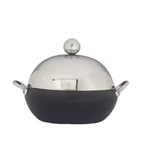 Casserole en métal pour réchauffer les aliments marmite avec un design arabe fini en or pour la culture du Moyen-Orient, les fêtes de mariage et d'hôtel - Product Image 4