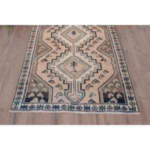 Alfombra Turca, Alfombra Vintage de 3.9x6.9 pies, Alfombra de Lana con Estampado Animal en Tonos Marrón y Azul - Product Image 5