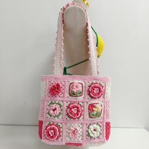 Bolso de Hombro de Ganchillo Hecho a Mano al por Mayor de Fábrica, con Bonito Patrón de Rosas - Product Image 3