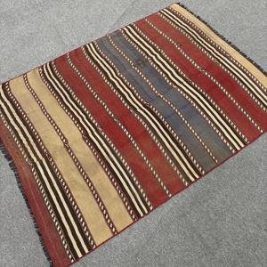 Turkish Vintage Kilim Accent Rug 3.3x4.6 ft, <b>Red</b> Floral Rug <b>Wool</b> - Product Image 2