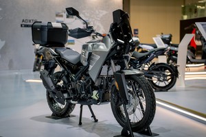 Modelo en Oferta de Alta Calidad, Nuevo S-y-m N-HR 12-5cc, Vence el Asfalto, con 2 Años de Garantía Internacional - Product Image 2