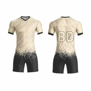 Nouvelle vente en gros de designs et logos personnalisés, vêtements de football avec impression par sublimation et respirant, kit d'entraînement, uniforme de football personnalisé - Product Image 3
