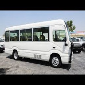 Autobús de posavasos de 30 plazas Autobús de lujo para fiestas de 17 ~ 30 plazas Autobús de posavasos Toyotta a precio bajo a la venta - Product Image 2