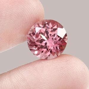 Venta al por mayor de piedras preciosas sueltas de morganita rosa natural de la marca SGM, calidad AAA, corte radiante facetado de 10x10, tratadas con radiación - Product Image 1