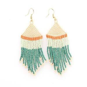 Boucles d'oreilles brodées de perles de rocaille faites à la main bijoux boho colorés violet/jaune/vert boucle d'oreille festival de plumes perlées - Product Image 2