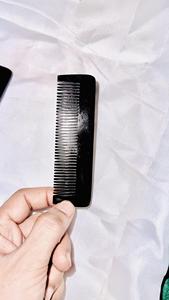 Peine para el Cuidado del Cabello de Cuerno Natural Grabado a Mano CRAFT EXIM para el Cuidado Diario y un Cabello Suave - Product Image 4