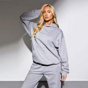 Survêtement pour femme en molleton gris chiné, coupe ample et décontractée, logo de marque personnalisé, 65% coton, 35% polyester - Product Image 3