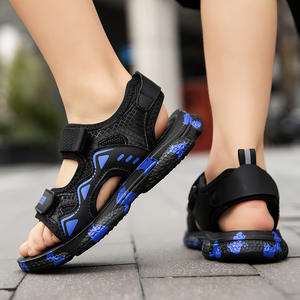 Nouvelles sandales d'été 2026 pour garçons, semelle souple, respirantes, chaussures de sport et de plage, sandales décontractées tendance pour hommes - Product Image 3