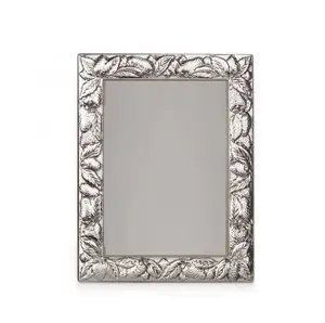 Photo Frame Aluminum Customized Size Rectangle Shape Silver Color Table Top Family Personal Child Photo Frame For Sale