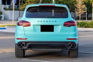 Porsche Cayenne S E-Hybrid AWD R18 2016, con batería de litio, cuero, cámara trasera - Product Image 2