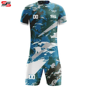 Uniformes de football à la mode, ensembles de maillots de football, tissu polyester de haute qualité par sublimation - Product Image 1