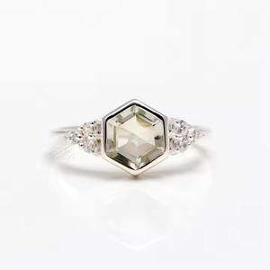 Anillo de Plata de Ley 925 sólida estilo clásico único amatista verde Natural diseño de ajuste de bisel de moda regalo de compromiso de boda - Product Image 1