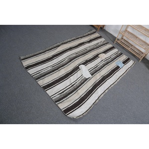พรมวินเทจสไตล์ตุรกี ขนาด 5.4x3.6 ฟุต พรมสีดำไล่เฉดสี - Product Image 4
