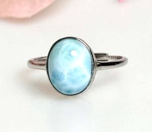 Anillo de Boda Hecho a Mano en Plata 925 con Cabujón Redondo de Rutilo Negro de 10 mm, Ideal para Regalo del Día de San Valentín y del Padre - Product Image 1