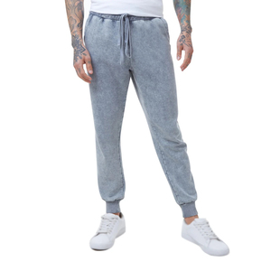 Pantalones Deportivos para Hombre con Tela Ligera y Movimiento Flexible para Gimnasio y Actividades al Aire Libre - Product Image 1
