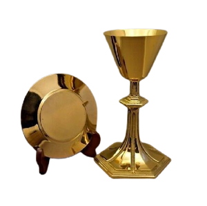 Calice d'église en laiton le plus vendu avec un design gravé en relief floral polonais brillant tasse à boire de mariage religieux de haute qualité - Product Image 2