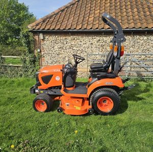 For G261HD & G231 HD Industrial Grade 2-Stroke <b>Engine</b> Ride-On Lawn Mower with Remote Control - Product Image 1