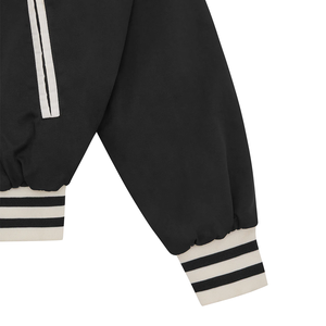 Últimas chaquetas universitarias de estilo callejero de moda negra con colores y logotipos personalizados Letterman Warm Varsity Jacket para unisex - Product Image 4