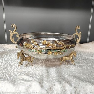 Metal Hammered <b>Large</b> Shining Polished Home Decor Bowl With Exclusive Quality Flower Shape Gold Plated New Look Decorative Bowls - Product Image 1