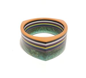 Brazalete de Resina con Efecto Abulón Hecho a Mano |   Pulsera de Acrílico con Diseño Chevron |   Joyería de Moda Multicolor con Facetas - Product Image 4
