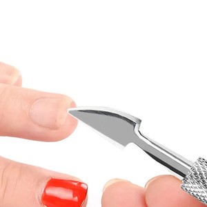 Cepillo de uñas Premium con cuchillo empujador de cutículas de acero inoxidable y herramienta de manicura Recortador de cuidado de uñas - Product Image 3