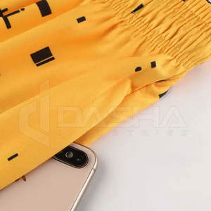 Pantalones cortos de baloncesto para hombre con logotipo personalizado OEM 2025, pantalones cortos de verano de talla grande con estampado de malla de poliéster transpirable - Product Image 6