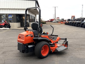เครื่องตัดหญ้าแบบ Zero Turn รุ่น Kubota ZD1211 ปี 2026 พร้อมแท่นตัดขนาด 60 นิ้ว เครื่องยนต์ดีเซล 24 แรงม้า คุณสมบัติที่ปรับปรุงแล้ว กล่องเก็บหญ้า 28V - Product Image 3