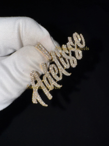 จี้เพชรแท้ VS แบบเต็มตัว ประดับเพชรธรรมชาติ  รับสั่งทำชื่อตัวอักษรใดก็ได้ ทองคำแท้ 10K ดีไซน์หรูหราไม่ซ้ำใคร ของขวัญสำหรับเธอหรือเขา - Product Image 2