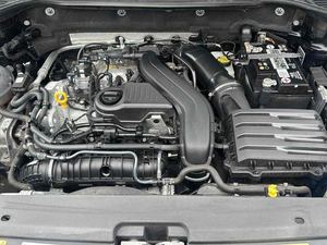 VOLKSWAGEN TAOS SE FWD 2023 USADO, Volante a la Izquierda/Derecha - Product Image 6