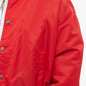 100% logotipo personalizado OEM transpirable ligero Béisbol Juvenil Varsity bombardero chaquetas abotonadas con cuello en V estilo Streetwear chaquetas - Product Image 5