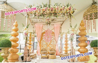 Piliers décoratifs en FRP pour la cérémonie Haldi - Design moderne et simple, couleur et taille personnalisables, décorations pour événements de mariage