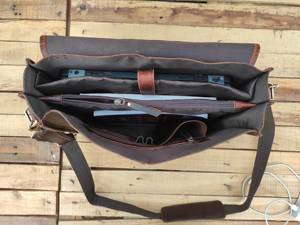 Vente en gros de sacs pour ordinateur portable en cuir de qualité supérieure OEM porte-documents avec logo personnalisé bureau d'affaires voyage LPG-0324 à bandoulière - Product Image 4