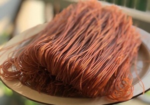 Nouilles de riz brun biologique de qualité supérieure saines sans gluten vegan sans OGM sac de pâtes séchées asiatiques naturelles en gros OEM ODM - Product Image 4