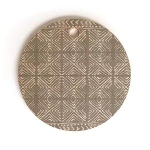 Tabla de cortar personalizada de madera redonda elegante con artesanía de alta calidad perfecta para uso moderno en cocina y comedor - Product Image 3