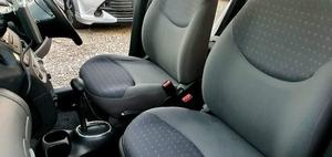 Usado 2003 a 2024 Toyota VITZ volante a la derecha. - Product Image 6