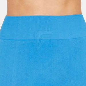 Legging pour femme de qualité supérieure avec taille élastique, motif uni, taille mi-haute et design froncé aux fesses - Product Image 6