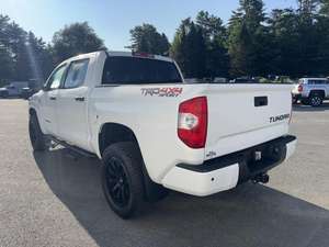 Toyota Tundra SR5 2020 - Product Image 3