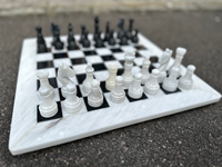 Jeu d'échecs en marbre blanc et noir, 15 pouces, plateau d'échecs en pierre de luxe fait à la main avec rangement