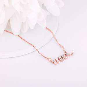 Collier Maa en or rose Accessoire à la mode avec un design unique - Product Image 2