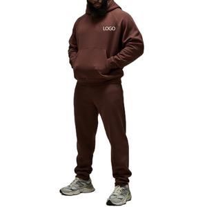 Service OEM : Conception de survêtements pour hommes à prix compétitif avec logo personnalisé pour les commandes en gros – Design de logo personnalisé, coupe confortable et décontractée - Product Image 1