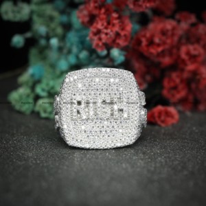 Anillo de Hip Hop con Logotipo de Letra Personalizado, con Incrustaciones de Moissanita, Pasa el Test de Diamantes, Plata de Ley 925, Joyería Fina para Hombre, por Phoenix Enterprise - Product Image 1